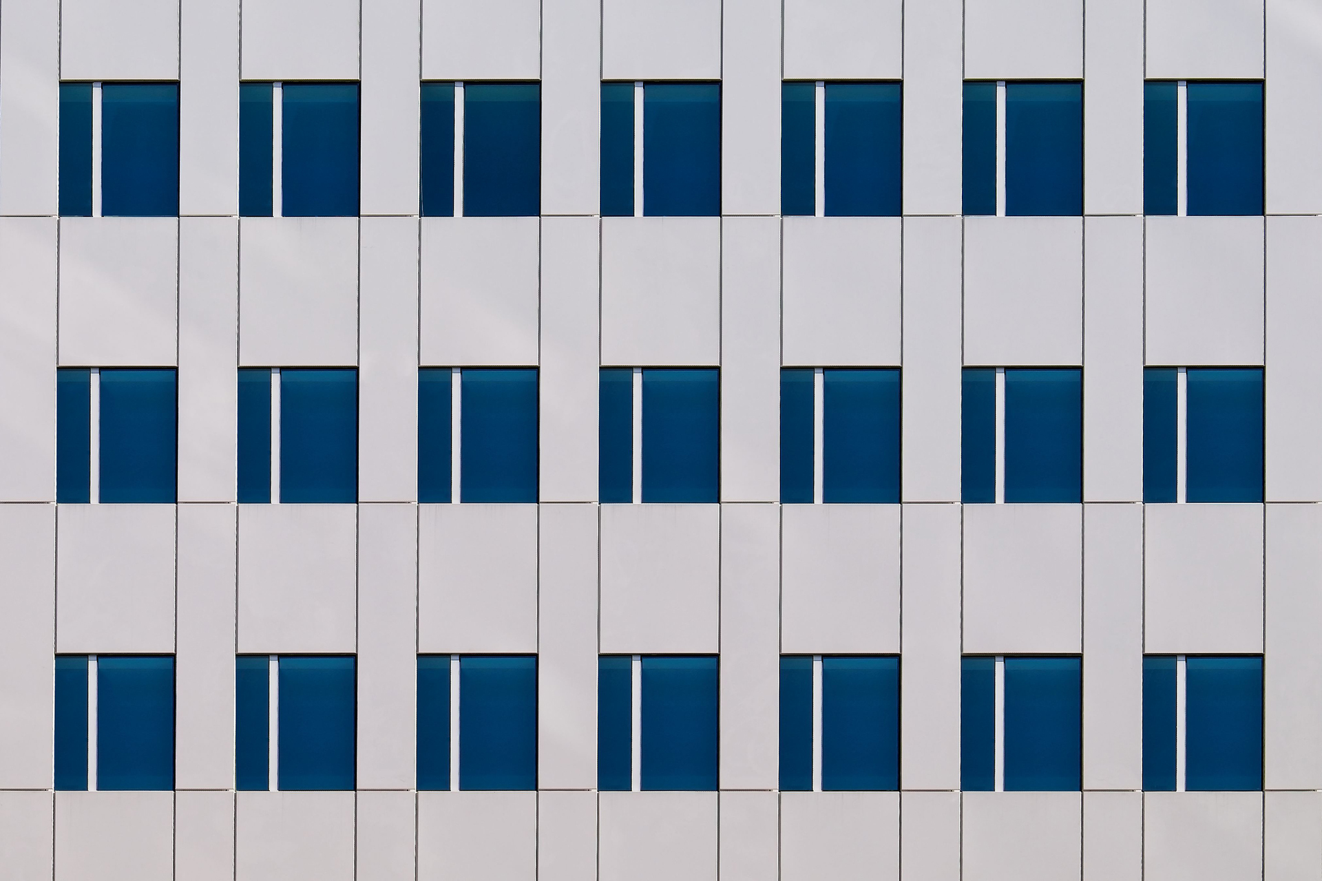Windows 3x7 de Jean Marie Ritzeenthaler photographe